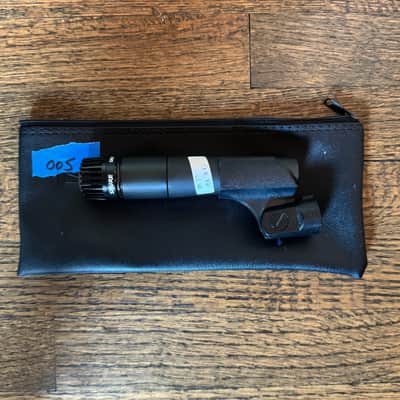 Shure SM57 Cardioid Dynamic Microphone
