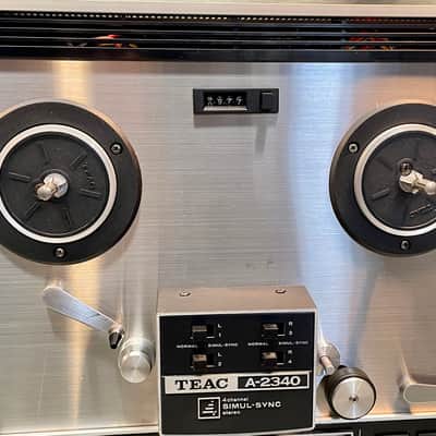 TEAC A-2340 1/4" 4-Track Reel to Reel Tape Recorder 1970s - Silver image 4