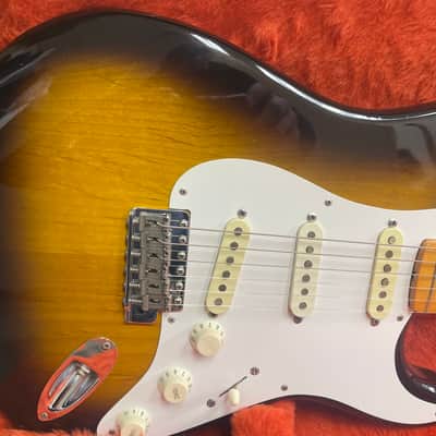 Fender American Vintage ‘57 Stratocaster 1983 ‘83 - Sunburst Rare! Owned by Seymour Duncan and Norm Harris Personal Collection image 3