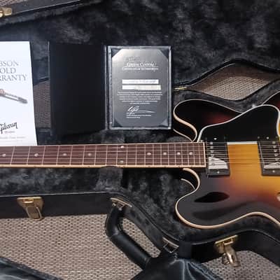 Gibson ES-335 Custom 2012 - Sunburst image 2