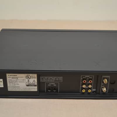 Mitsubishi HS-U748 S-VHS VCR * Remote image 12