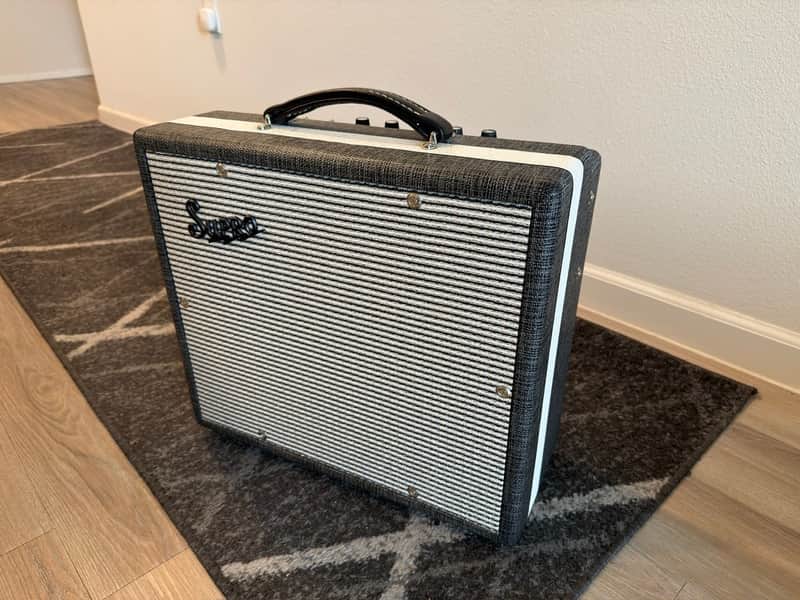Supro 1610RT Comet 1x10 Combo Amp 2016 - Present - Black Rhino Hide image 1