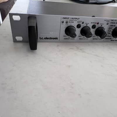 TC Electronic M350 Effect / Reverb Processor 2010s - Blue image 2