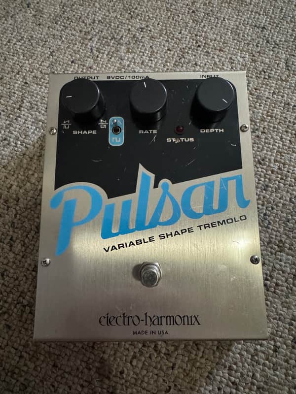 Electro-Harmonix Pulsar