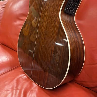 2000 Taylor 814ce with Fishman Electronics Natural image 15