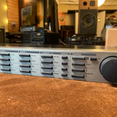 TC Electronic M3000 Studio Reverb Processor - Silver image 2