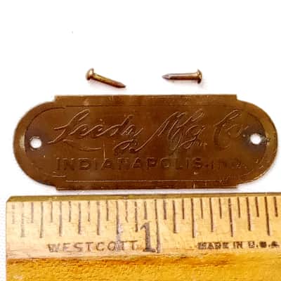 "Leedy Mfg Co Indianapolis Ind" Brass Badge Wood Hoop-Tack Snare/Bass Drum 1910s image 1