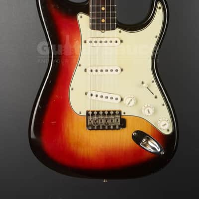 Fender Stratocaster Spaghetti Logo Original Vintage 1964 - Sunburst (COD 2070VG) image 2