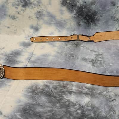 Leather New Old Stock USA "Old School" Style Full Grain Leather Cowboy Silver Buckle Fancy Guitar Strap Metal Buckle Case Candy image 6