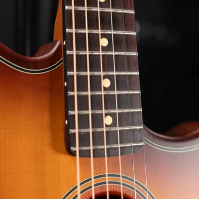 Fender Acoustasonic Standard Jazzmaster - Honey Burst - Demo image 9