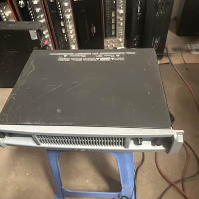 QSC PLX2502 PLX2 Series Compact Rack-Mounted Power Amp 2010s - Silver image 3