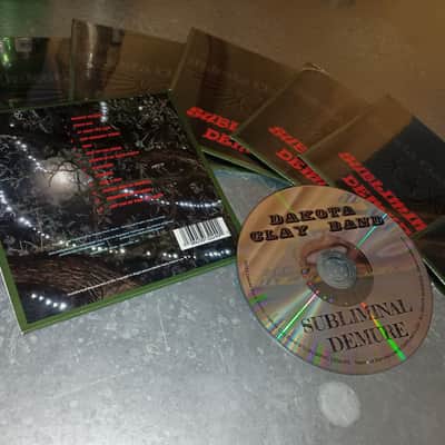 ★ Dakota Clay Band ★ Subliminal Demure ★ 2025 Full-length Album imagen 3