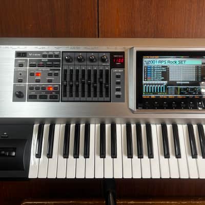 Roland Fantom G6 Music Workstation Keyboard Synthesizer Ver 1.30 w/ case image 2