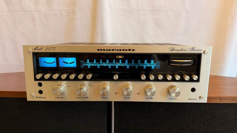 Marantz Model 2275 75-Watt Stereo Solid-State Receiver 1974 - 1977 - Silver with Wood Case image 1