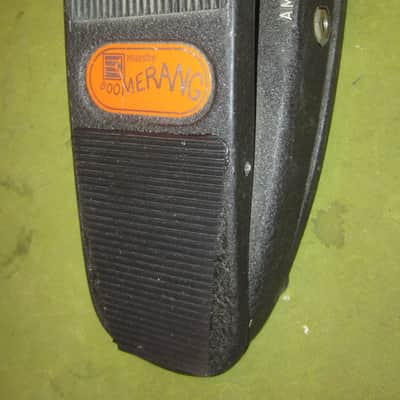 Maestro Boomerang BG-2 | Reverb