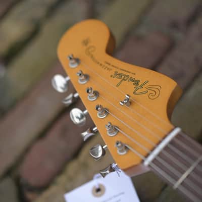Fender Limited Edition Vintera II Road Worn 50s Jazzmaster- Fiesta Red(2) image 11