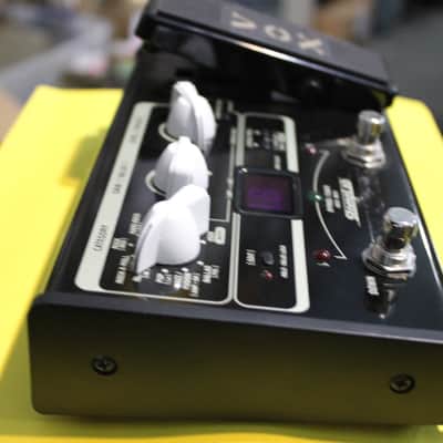 Vox SL2G/ StompLab IIG Multi-effects with Expression Pedal image 7