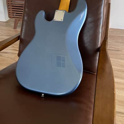 Fender PB-62 Precision Bass A Reissue MIJ 2015 LAKE PLACID BLUE image 3