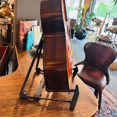 Eastman DM2/v 2025 - Antique Varnish image 3