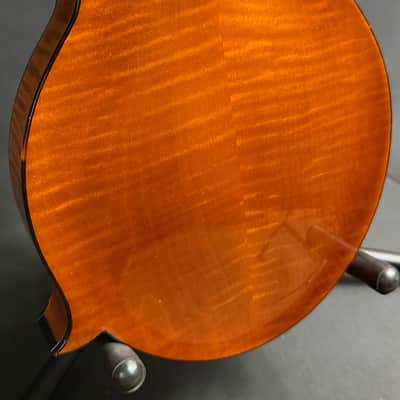 Gold Tone Grandmaster Elite F-Style Mandolin Honey Amber Finish w/ Hardshell Case image 12