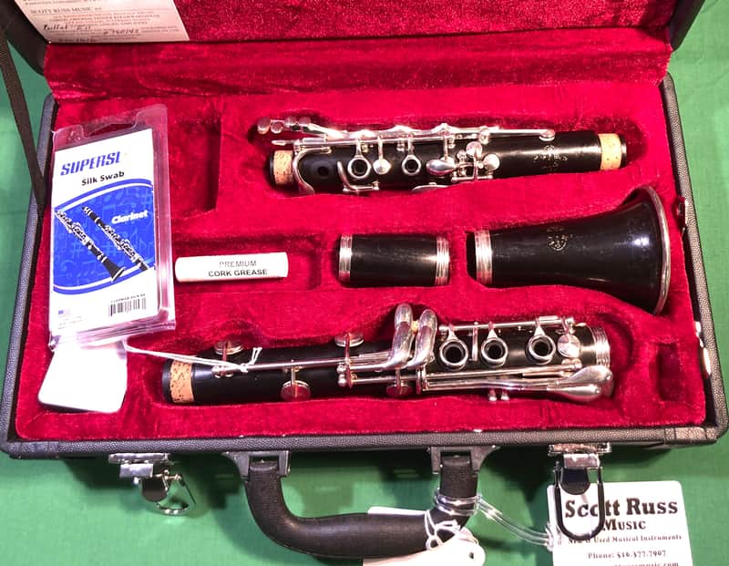 Buffet E11 Wood w/Silver Keys-Intermediate Clarinet-Overhauled-w/Case and Extras image 1