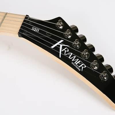 Kramer Striker 211 Super Strat SSH Hardtail Trans Black FlameTop