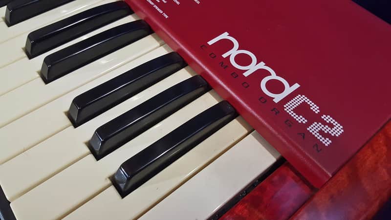 Immagine Nord C2 Organ 2010's - Red - 1