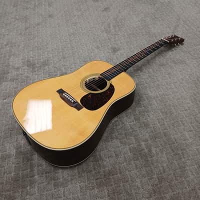 2022 Martin HD-28 w/ Original Hard Shell Case image 1