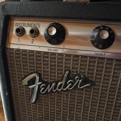 Fender Champ 6-Watt 1x8" Guitar Combo 1970 - 1981 - Silverface image 8