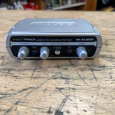 M-Audio Fast Track Guitar / Mic Recording Interface USB image 1