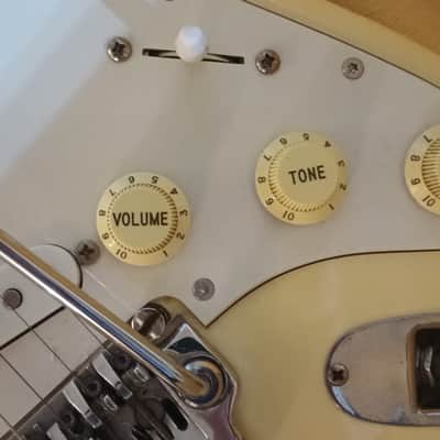 Splendida Fender Stratocaster 1986 - Bianco con manico in palissandro image 5