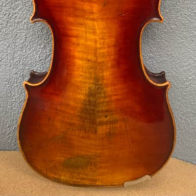 A Fine Markneukirchen  Viola  c. 1920. 15 7/8 inches image 2