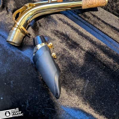 Jean Paul USA AS-400 Student Alto Saxophone w/ Contored Case - Used image 6