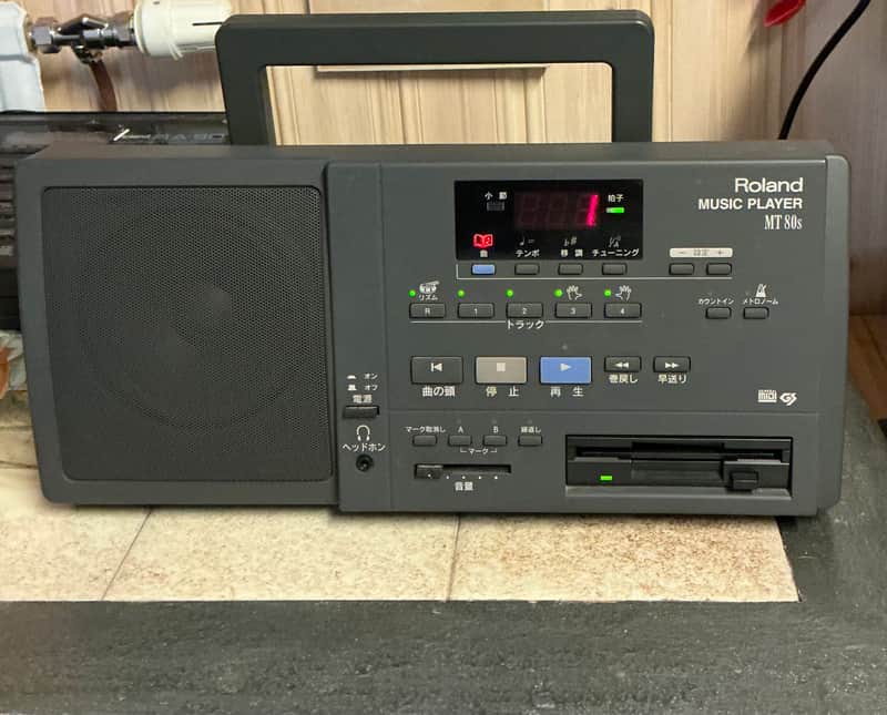 ROLAND MT-80S MIDI Player Synthesizer Workstation MIDI Boombox image 1