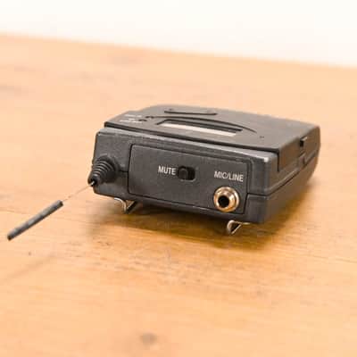 Sennheiser EM 100 G3 Receiver w/ SK 100 G2 Bodypack - A Range (NO PSU) CG010YY image 13