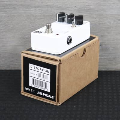 JHS 3 Series Distortion White image 6
