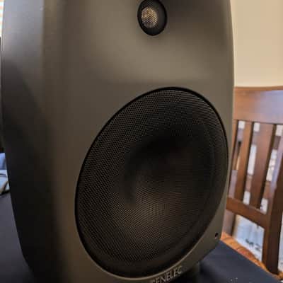 Genelec 8050B 8" Powered Nearfield Studio Monitor (Pair) 2013 - 2021 - Gray image 3