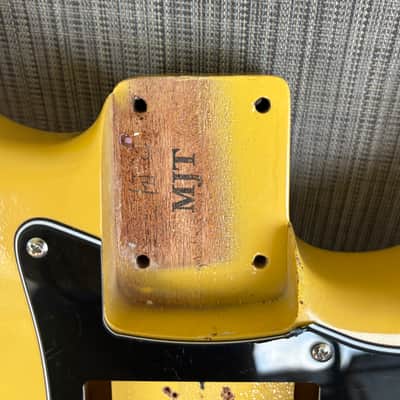 MJT MJT Mahogany Body TV Yellow image 4