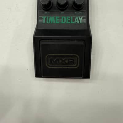 MXR M-206 Time Delay Analog Series 2000 Reticon Rare Vintage Guitar Effect Pedal image 2