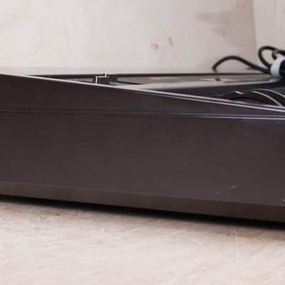 Yamaha DX7 Programmable Algorithm Synthesizer 1980s Brown Original Version Made in Japan MIJ image 5