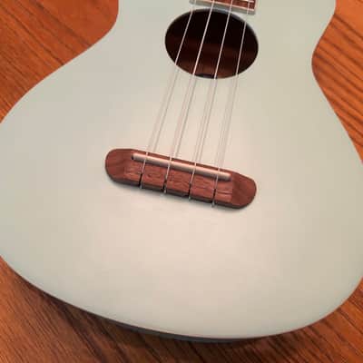 Fender California Coast Series Avalon Tenor Ukulele 2022 - Present - Surf Green image 8