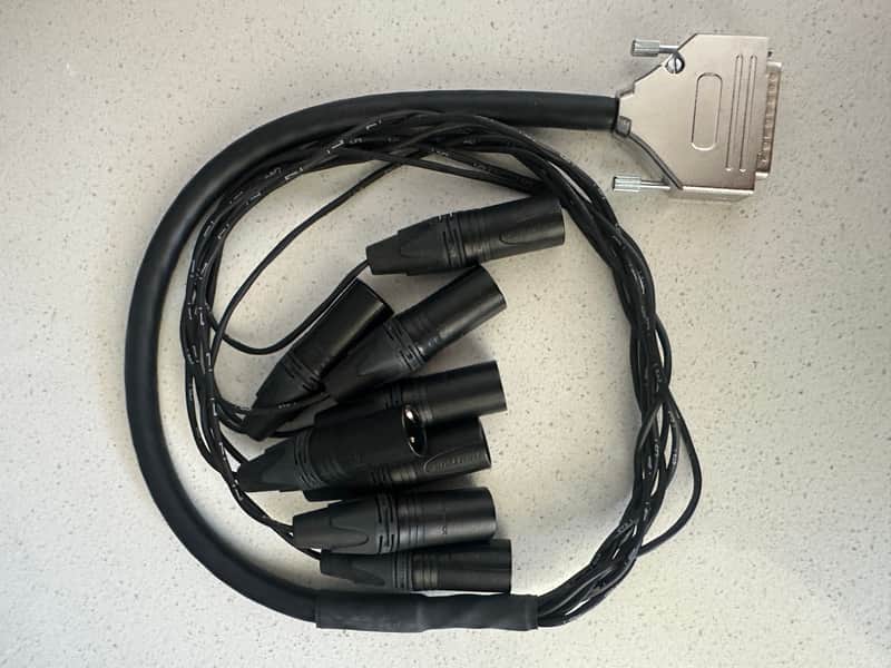 Mogami DB-25 to Male XLR Neutrik Connectors 3 foot 8 Channel Snake Mint Cond. image 1