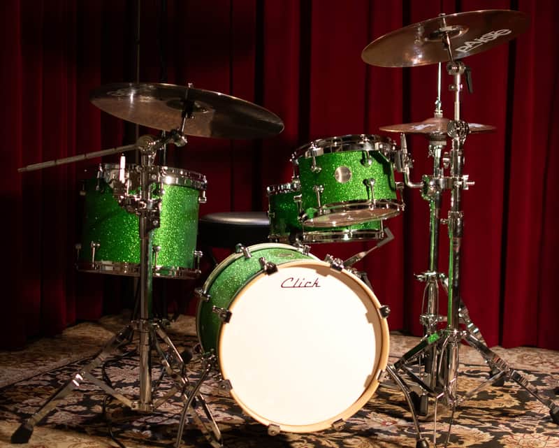 Click Icon 4pc Maple Drum Set Green Satin Sparkle Shell Pack 16 13 10 13 image 1