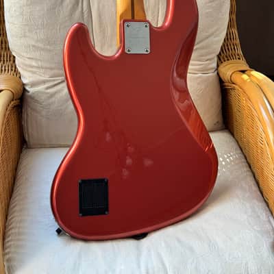 Fender Player Plus Jazz Bass with Maple Fretboard 2021 - Present - Aged Candy Apple Red image 4