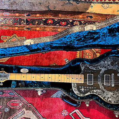 James Trussart Steelphonic 2022 - Rusty Cream on Paisley image 3