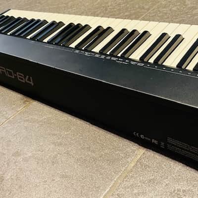 Roland RD-64 Key Digital Piano 2020 Black image 4