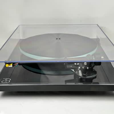 Rega P3 Planar Three Turntable image 11
