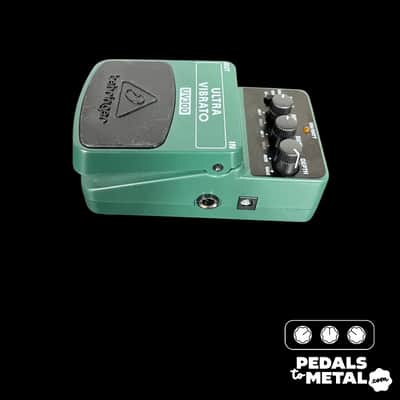 Behringer UV300 Ultra Vibrato Pedal-x13569 image 2