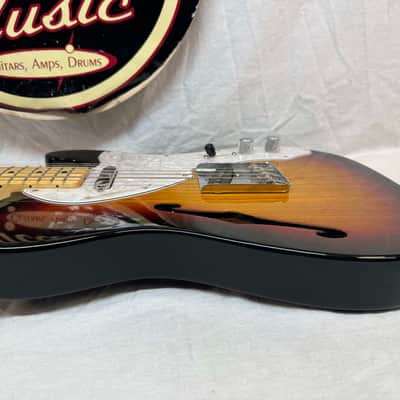 Fender Classic Series '69 Telecaster Thinline Guitar with Case 2009 - 3-Color Sunburst / Maple neck image 21