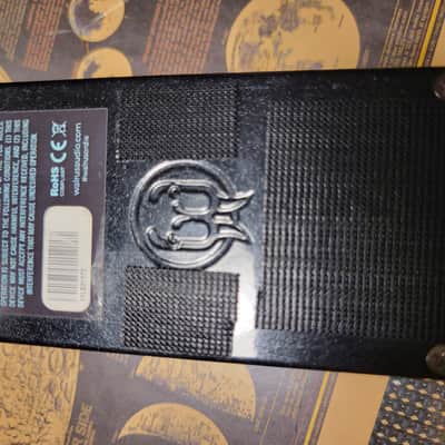 Walrus Audio Julia Chorus / Vibrato V2 Limited Edition - Luna Series 2021 - Black / Red image 6